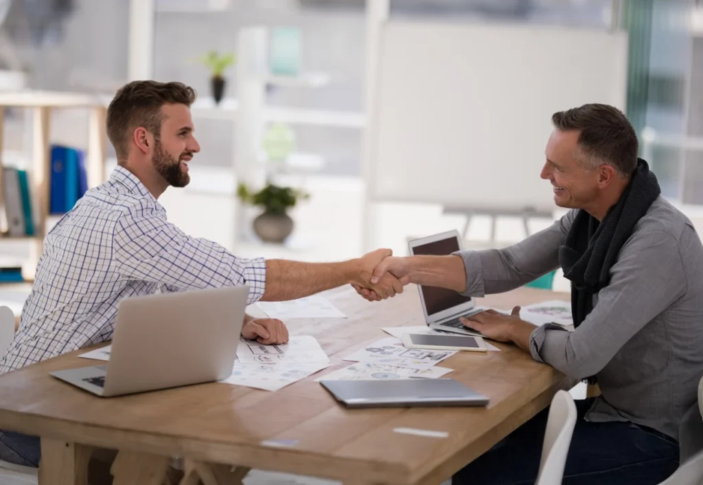 Dachy bez granic – projekty dla firm dekarskich